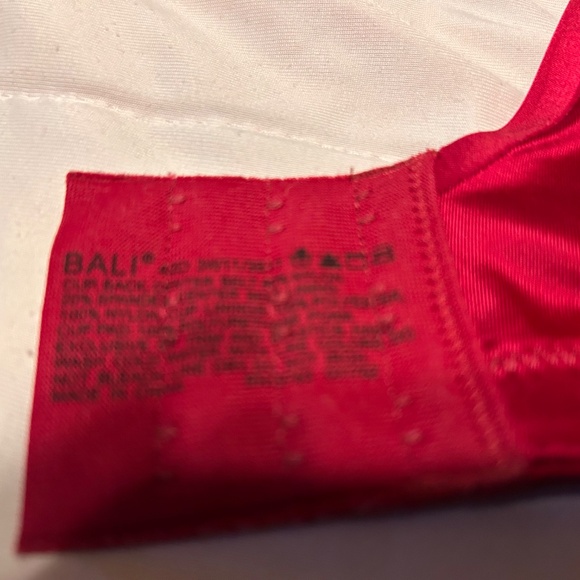 Bali Crimson 42D Underwire Bra - Picture 3 of 4